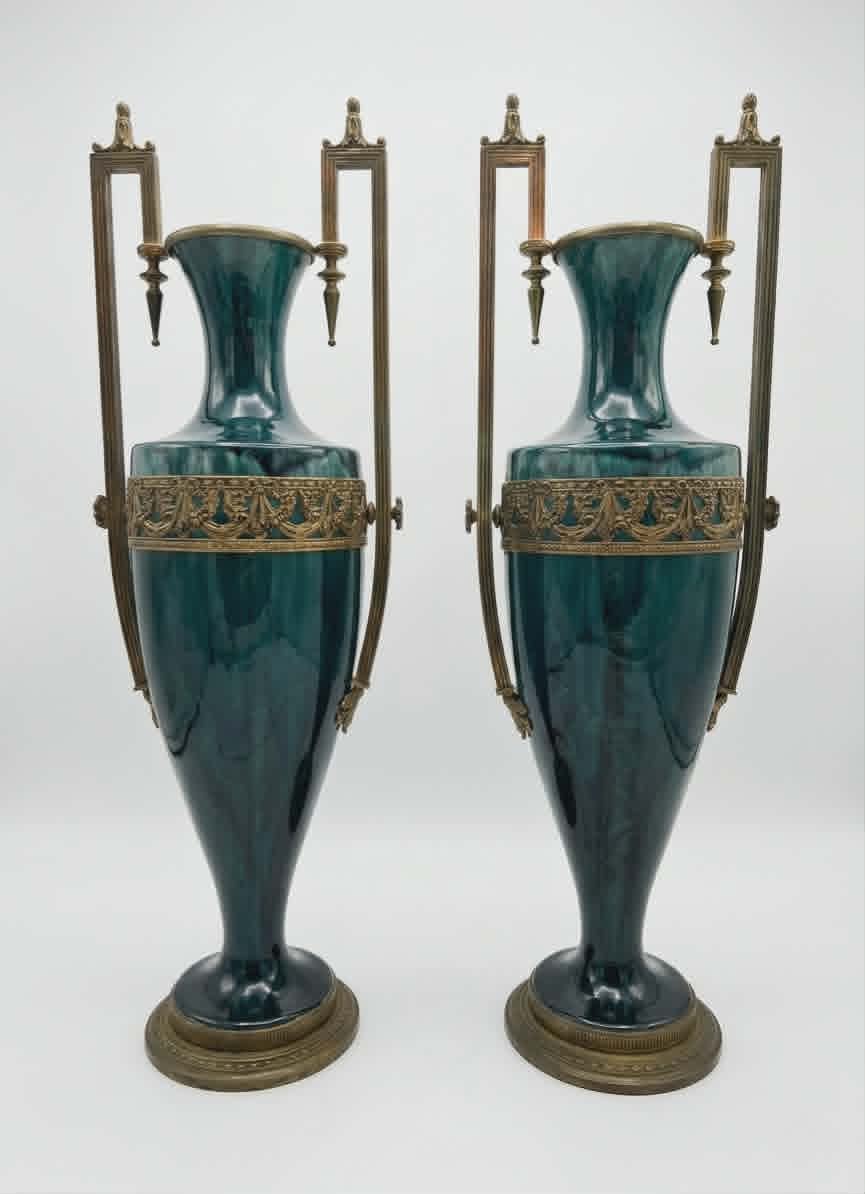 Paire de Vases Amphores Empire / Art Nouveau